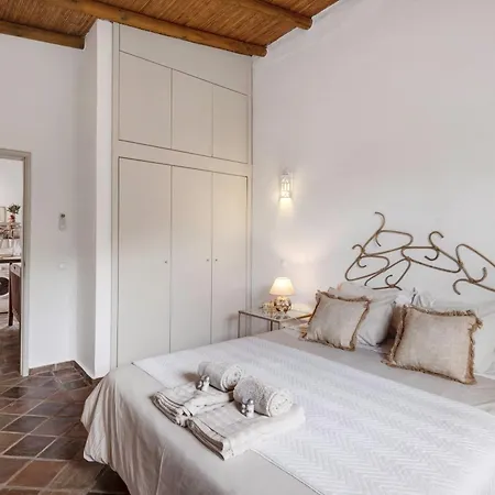 Holiday home Casa Pedra Rosa - Vinhas De Nexe Faro